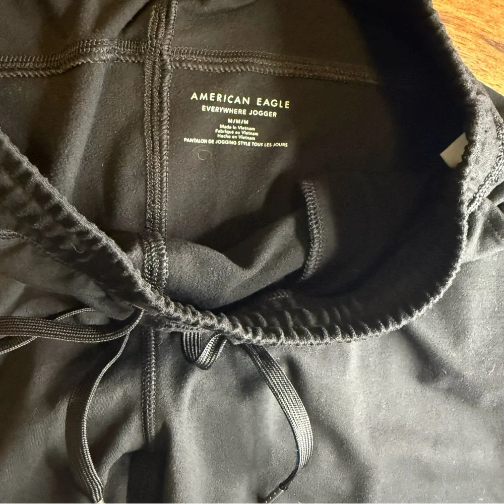 American Eagle Outfitters Black Drawstring Jogger Sweatpants